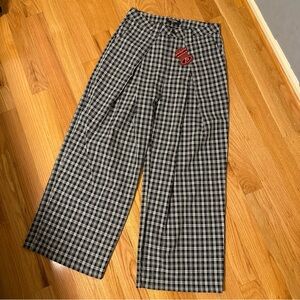 Peoplesense Curved Plaid relaxed pleated Trouser pants